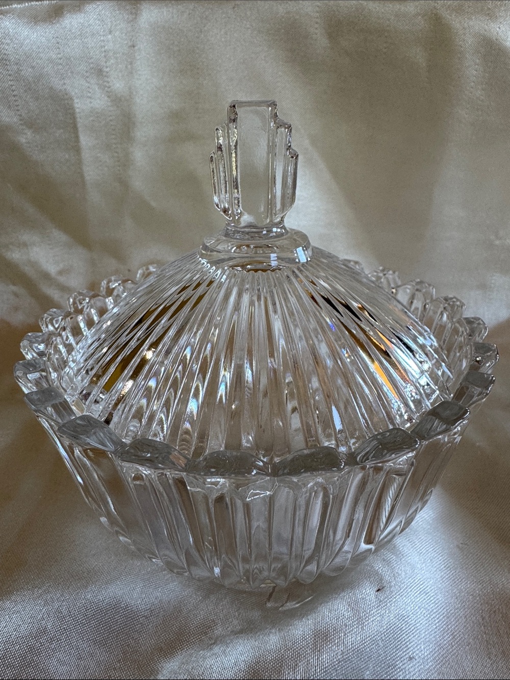 Vtg Mikasa Art Deco ribbed crystal Marquette candy dish.